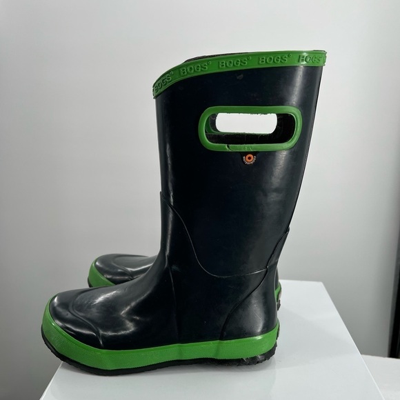 BOGS Solid Rubber Rain Boots Youth US Size 2 - Picture 3 of 8